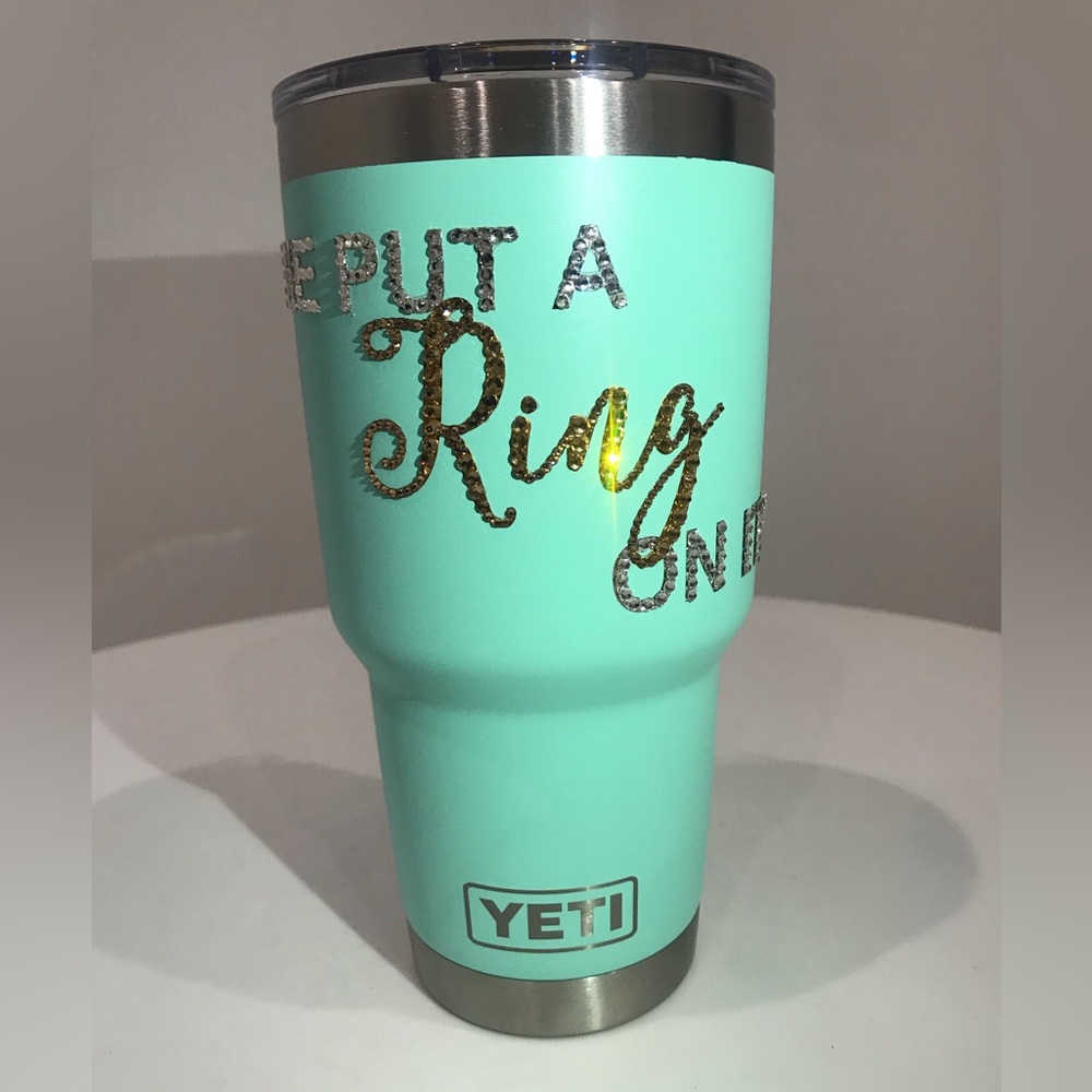 YETI💎"He Put A Ring On It" Diamond Seafoam Green 30 oz Water Tumbler Swarovski